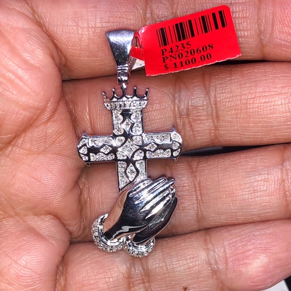 Real Diamond cross prayer hand pendant not CZ Wow! - Picture 3 of 8